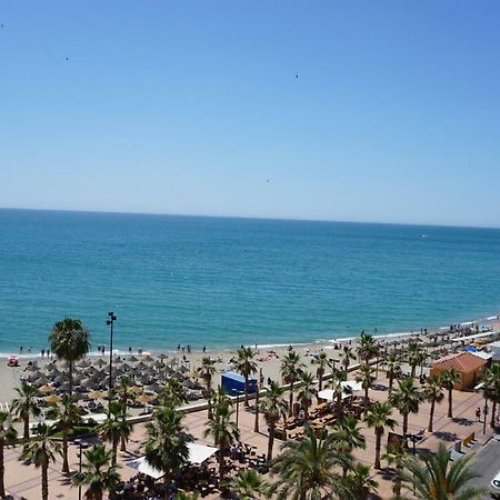 Beachfront Apartment In Fuengirola With Sea Views ภายนอก รูปภาพ