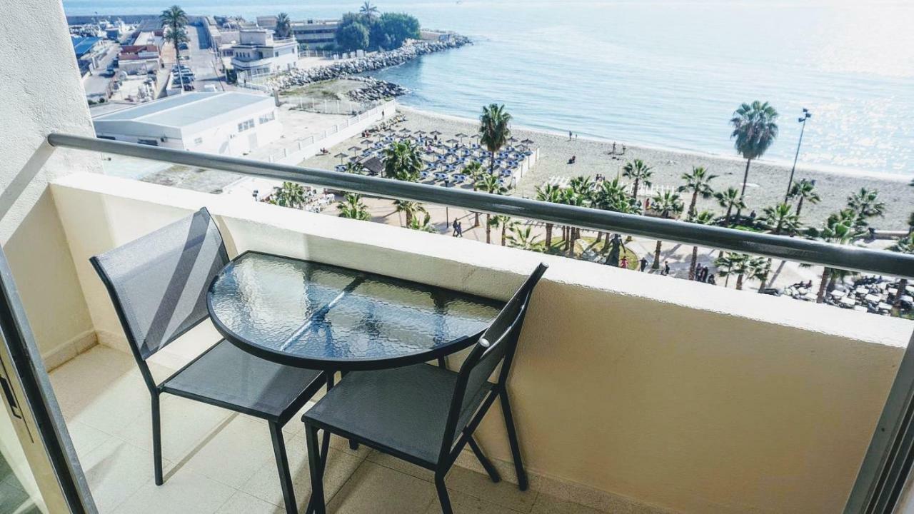 Beachfront Apartment In Fuengirola With Sea Views ภายนอก รูปภาพ